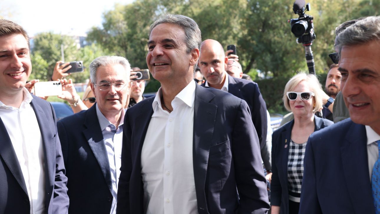 Στη Θεσσαλονίκη ο πρωθυπουργός: Συνάντηση με βουλευτές ενόψει ΔΕΘ – Τι συζητήθηκε
