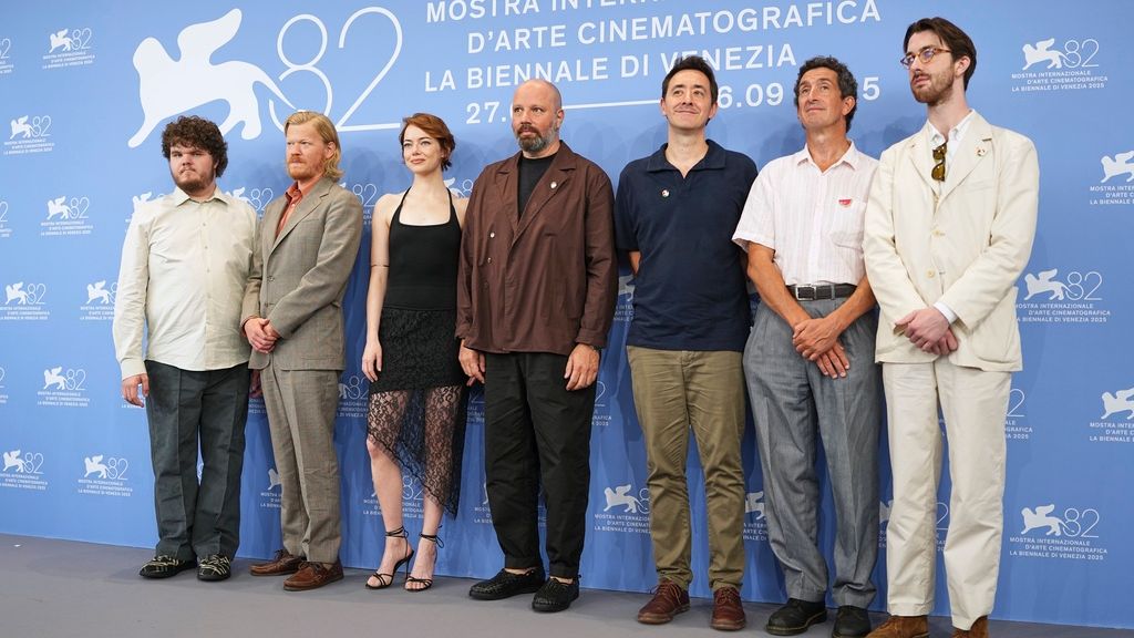 Αποθεώθηκε η «Bugonia» του Γιώργου Λάνθιμου στη Βενετία - Τον χειροκροτούσαν επί 7 λεπτά