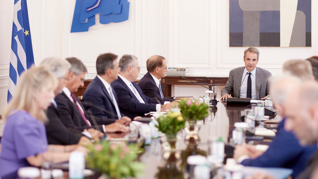 Αναβάθμιση σχολικών κτηρίων με δωρεά 300 εκατ. ευρώ από τις ελληνικές τράπεζες Αναβάθμιση σχολικών κτηρίων με δωρεά 300 εκατ. ευρώ από τις ελληνικές τράπεζες