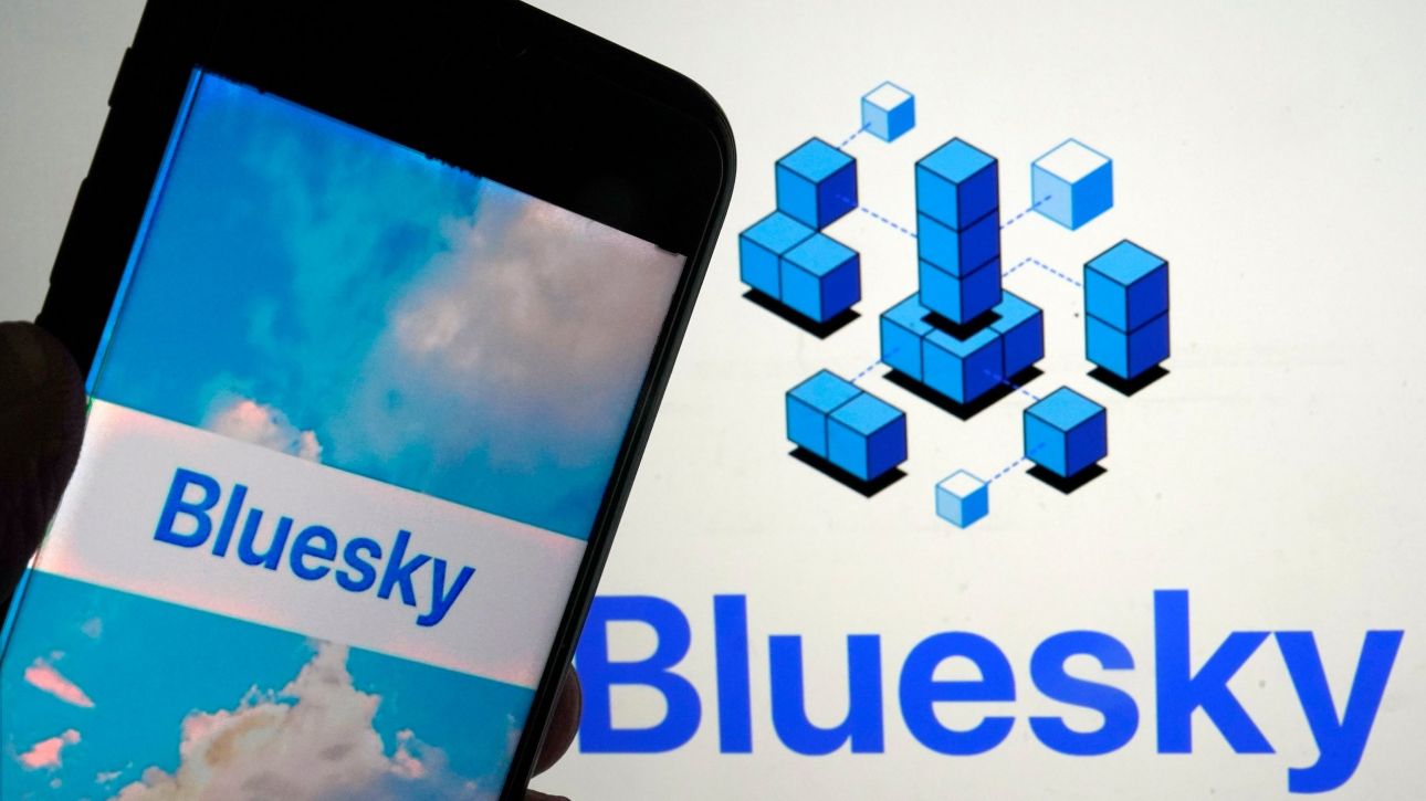 Η επιστήμη «ψηφίζει» Bluesky: Το μέσο κοινωνικής δικτύωσης που «κοντράρει» το X σε αλληλεπίδραση Η επιστήμη «ψηφίζει» Bluesky: Το μέσο κοινωνικής δικτύωσης που «κοντράρει» το X σε αλληλεπίδραση