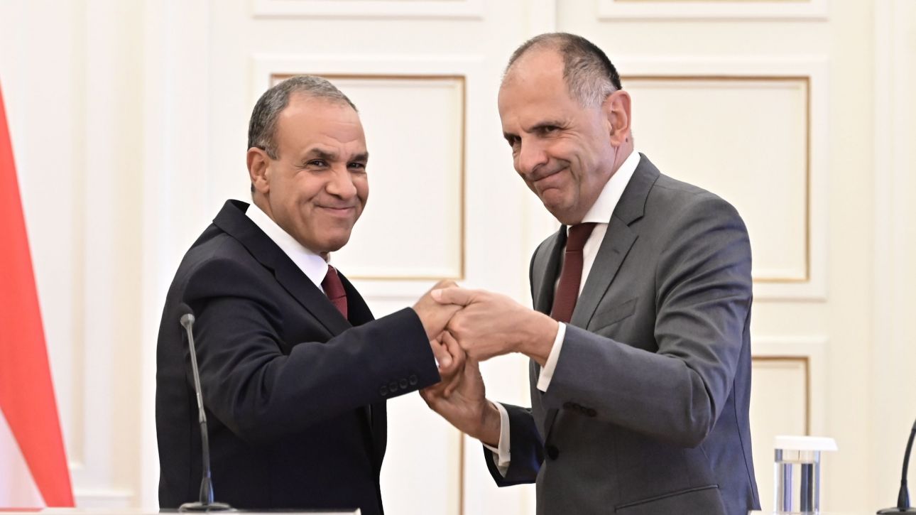 Η Αθήνα ετοιμάζει την απάντησή της στη ρηματική διακοίνωση του Καΐρου: Ο διάλογος Ελλάδας – Αιγύπτου Η Αθήνα ετοιμάζει την απάντησή της στη ρηματική διακοίνωση του Καΐρου: Ο διάλογος Ελλάδας – Αιγύπτου