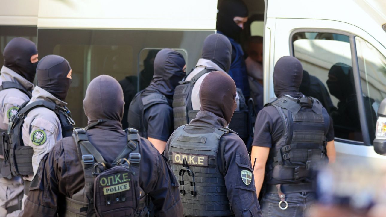 Κρητική μαφία: Άλλοι πέντε προφυλακίστηκαν – Συνεχίζονται οι απολογίες των κατηγορουμένων Κρητική μαφία: Άλλοι πέντε προφυλακίστηκαν – Συνεχίζονται οι απολογίες των κατηγορουμένων