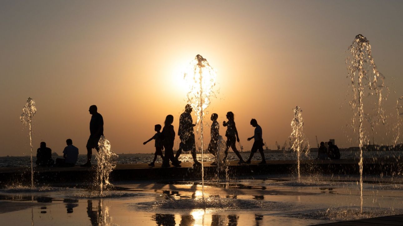 Meteo: Έρχεται θερμός Οκτώβριος στην Ελλάδα - Τι δείχνουν οι εκτιμήσεις