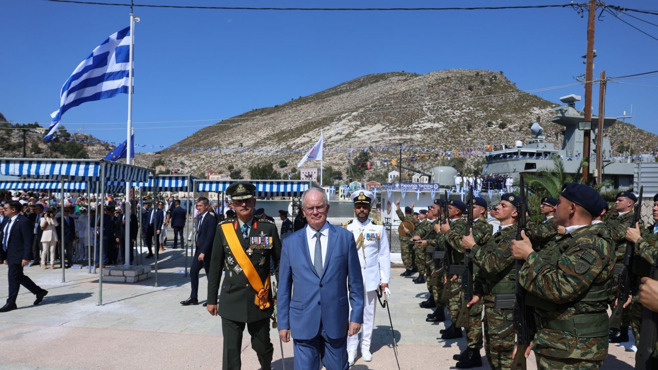 Τασούλας από Καστελλόριζο: «Θα προασπίσουμε τα κυριαρχικά μας δικαιώματα» Τασούλας από Καστελλόριζο: «Θα προασπίσουμε τα κυριαρχικά μας δικαιώματα»