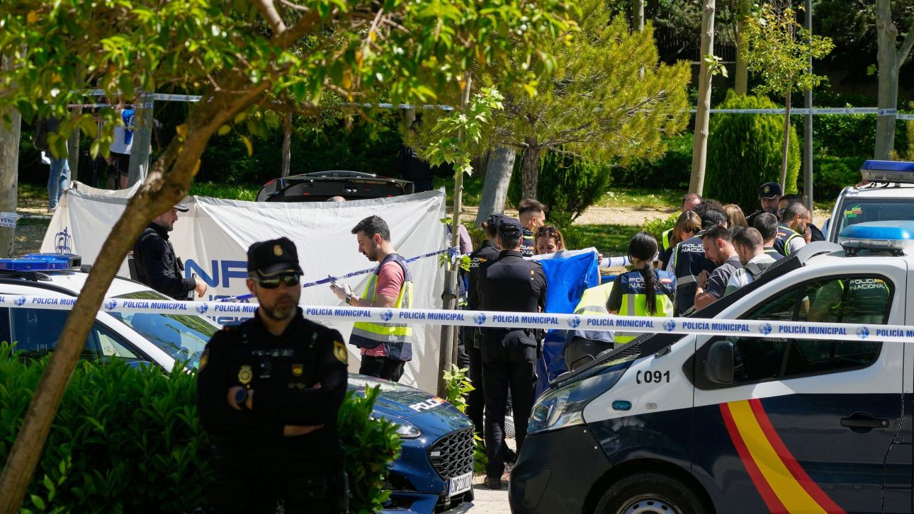 Ισπανία: Ένας νεκρός και 25 τραυματίες από την έκρηξη στο μπαρ στη Μαδρίτη Ισπανία: Ένας νεκρός και 25 τραυματίες από την έκρηξη στο μπαρ στη Μαδρίτη