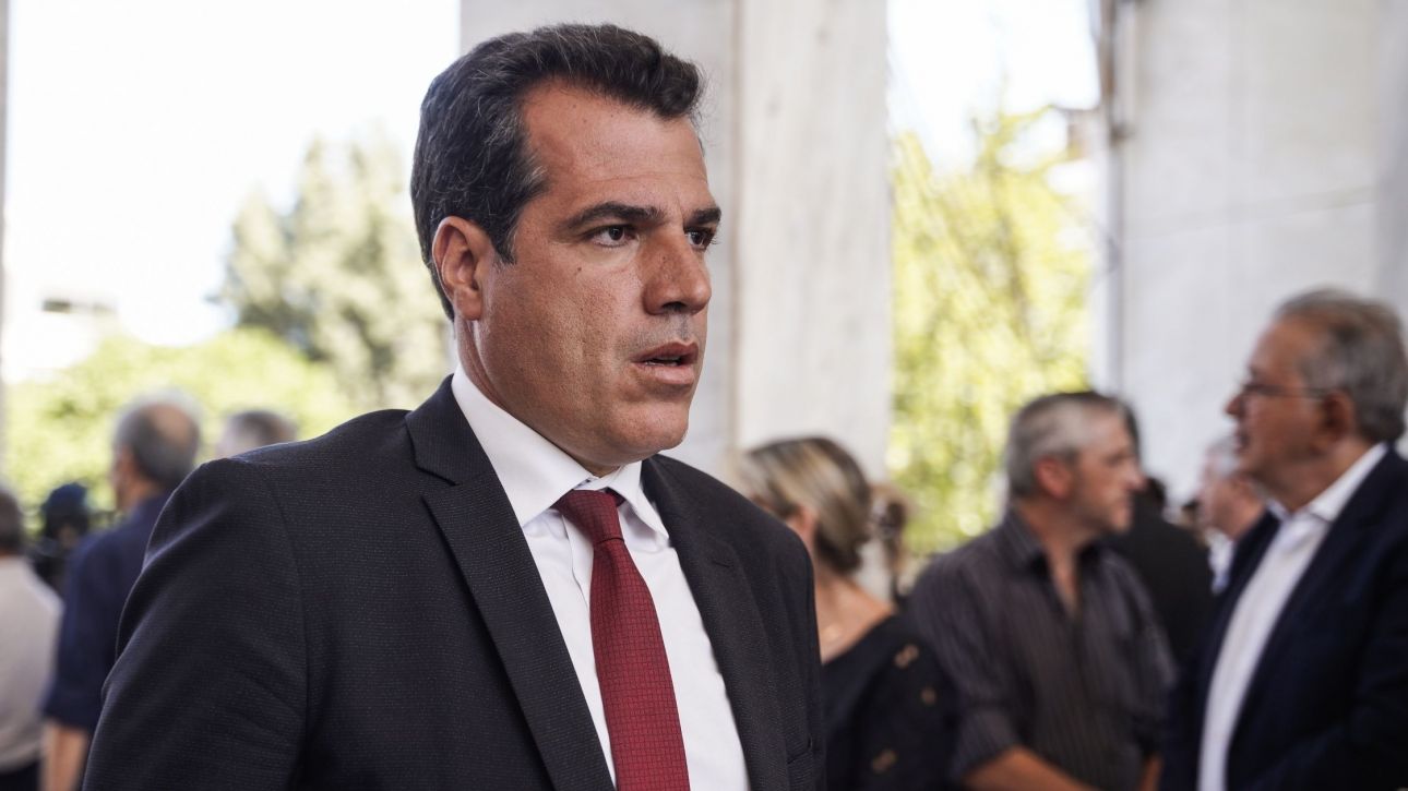 Πλεύρης στο CNN Greece: «Σε κλειστές δομές σε Μαλακάσα και Σέρρες οι μετανάστες από την Κρήτη» Πλεύρης στο CNN Greece: «Σε κλειστές δομές σε Μαλακάσα και Σέρρες οι μετανάστες από την Κρήτη»