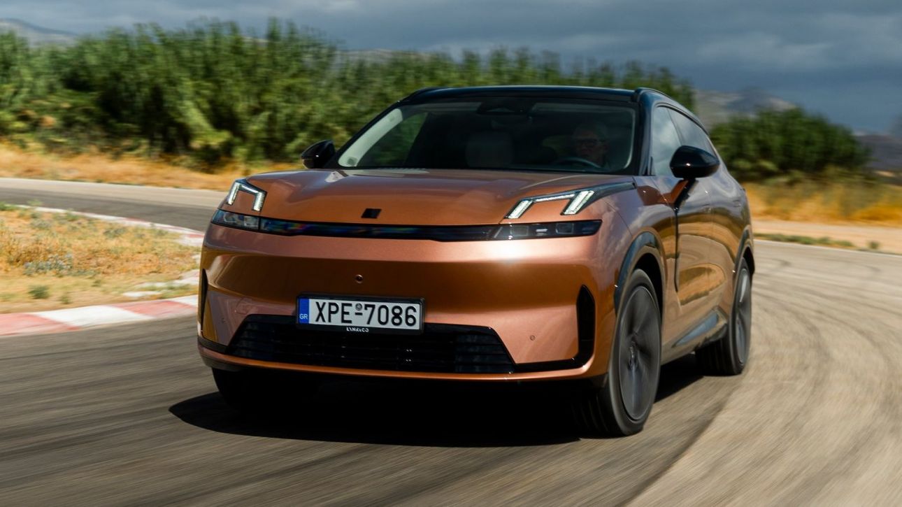 Το κορυφαίο μοντέλο της Lynk Co, το plug-in υβριδικό 08, ήρθε
