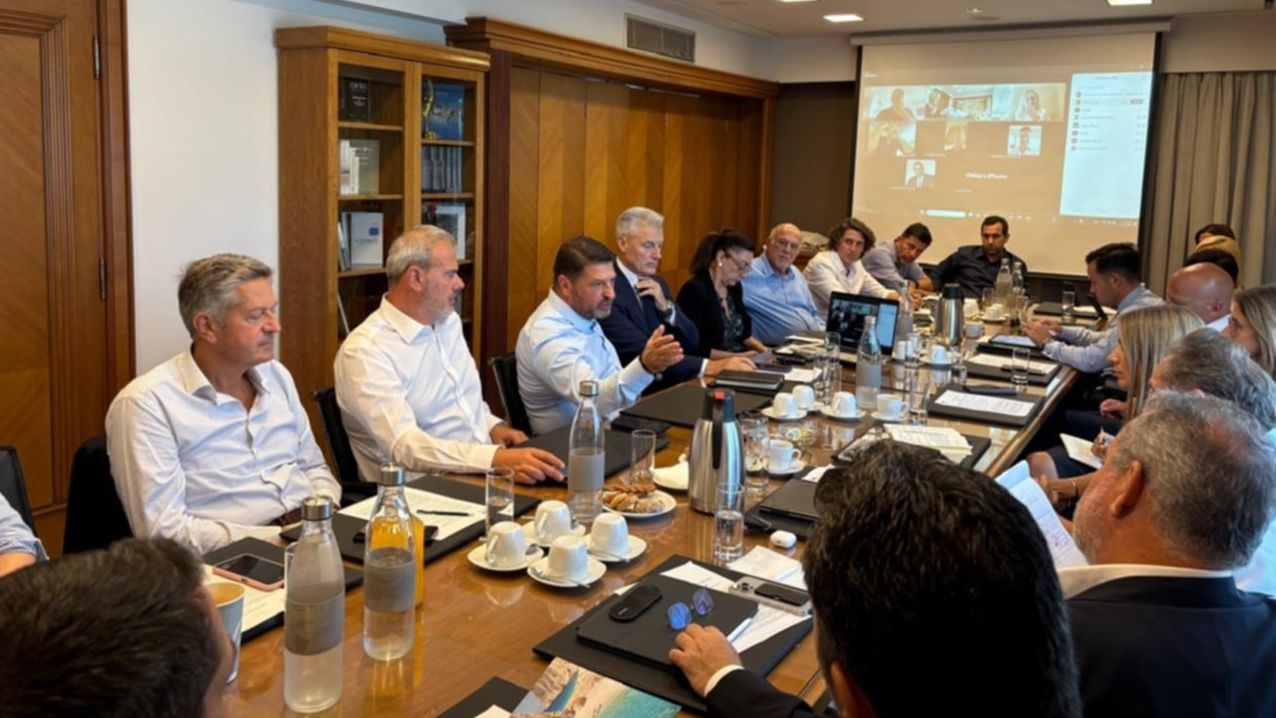 Φραγκάκης: Κοινές δράσεις με Περιφέρεια και ΣΕΤΕ για την τουριστική ανάδειξη της Αττικής Φραγκάκης: Κοινές δράσεις με Περιφέρεια και ΣΕΤΕ για την τουριστική ανάδειξη της Αττικής