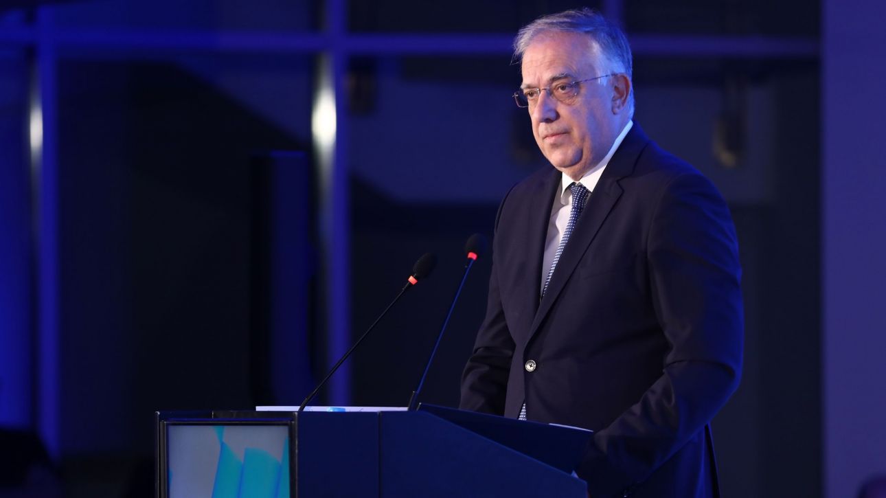 «Μήνυμα» στην αγορά τα «τσουχτερά» πρόστιμα στα σούπερ μάρκετ – Η «κόντρα» για τους 1.000 κωδικούς «Μήνυμα» στην αγορά τα «τσουχτερά» πρόστιμα στα σούπερ μάρκετ – Η «κόντρα» για τους 1.000 κωδικούς