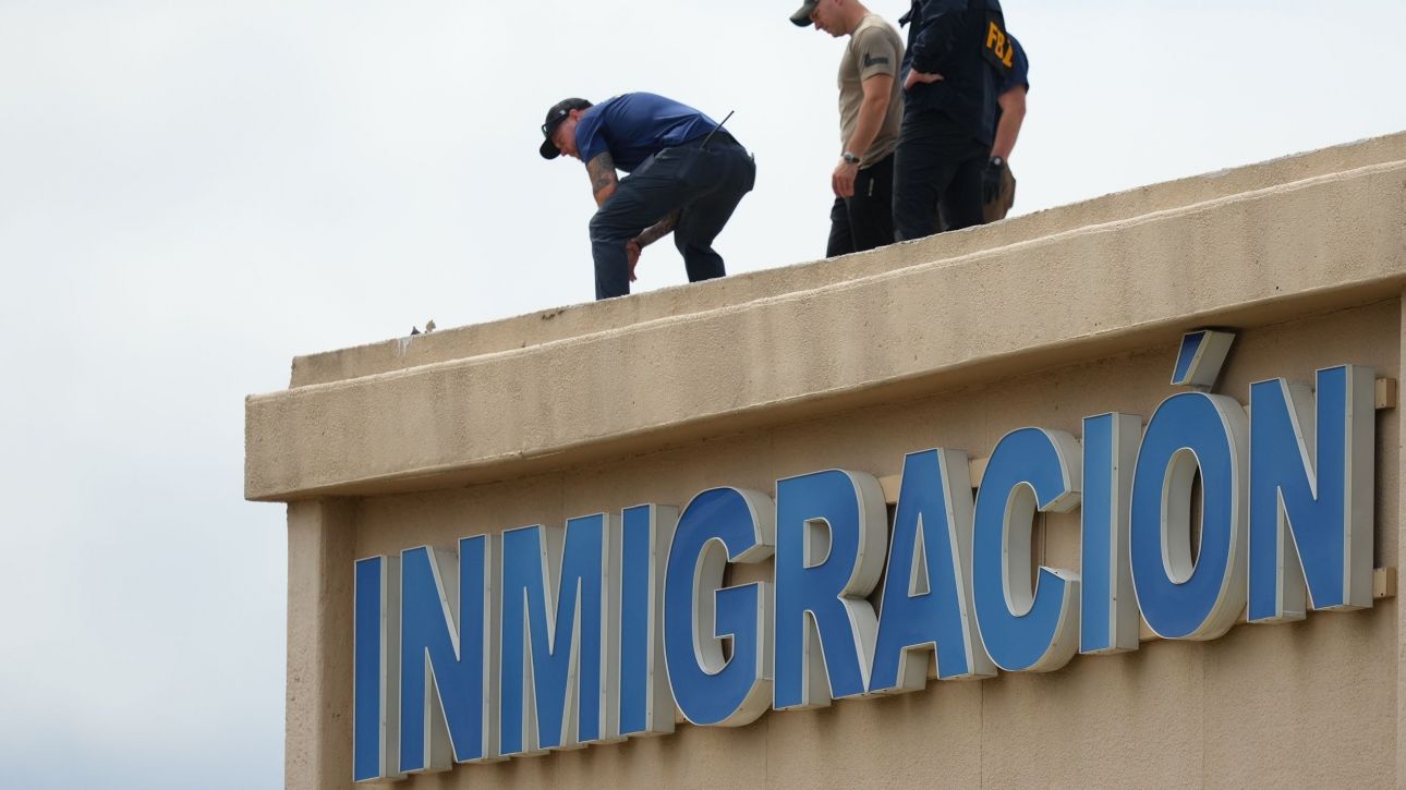 FBI για την επίθεση στην υπηρεσία ICE στο Τέξας: Λεπτομερής ο σχεδιασμός από τον ύποπτο FBI για την επίθεση στην υπηρεσία ICE στο Τέξας: Λεπτομερής ο σχεδιασμός από τον ύποπτο