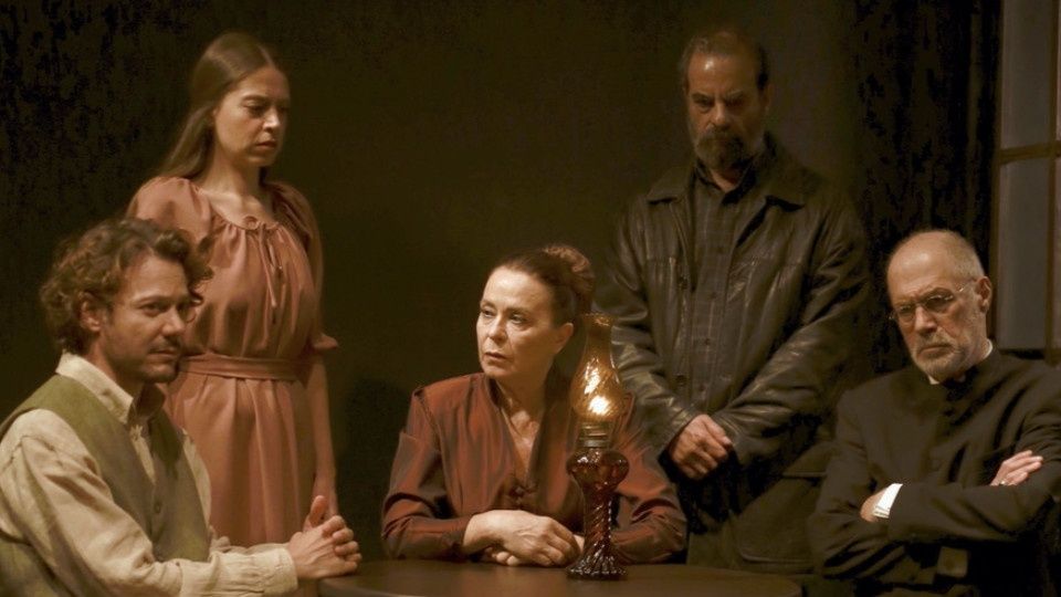 Χειμερινοί Κολυμβητές, Οιδίποδας και Lightning Seeds: 9 προτάσεις για το Σαββατοκύριακο