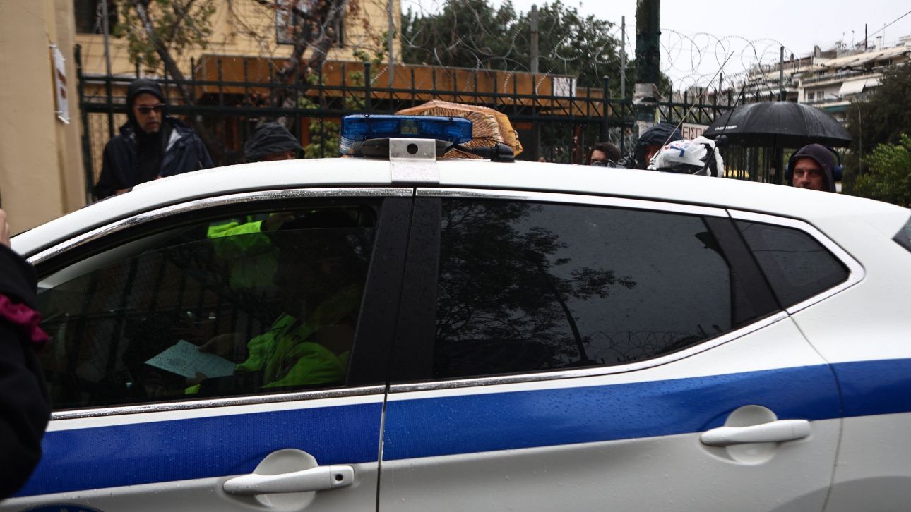 Αντιμέτωπος με βαριές ποινές ο Βασίλης Μπισμπίκης για το τροχαίο – Οδηγήθηκε στο αυτόφωρο Αντιμέτωπος με βαριές ποινές ο Βασίλης Μπισμπίκης για το τροχαίο – Οδηγήθηκε στο αυτόφωρο