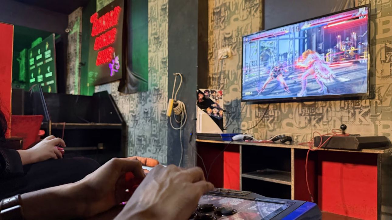 Γιατί το βιντεοπαιχνίδι των 90s «Tekken» είναι το εισιτήριο για φήμη και πλούτη στο Πακιστάν