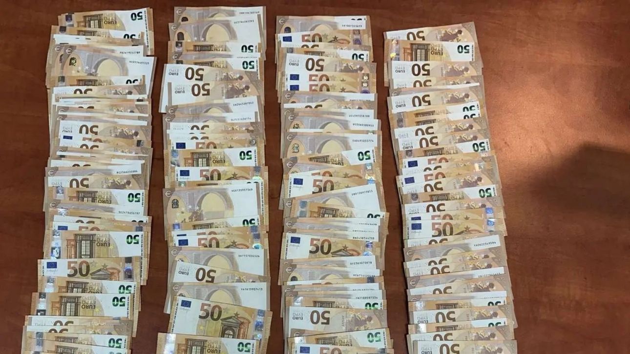 Χίος: Σύλληψη 2 ατόμων για απάτη σε ηλικιωμένο – Παρίσταναν τον γιατρό και απέσπασαν 9.000 ευρώ Χίος: Σύλληψη 2 ατόμων για απάτη σε ηλικιωμένο – Παρίσταναν τον γιατρό και απέσπασαν 9.000 ευρώ