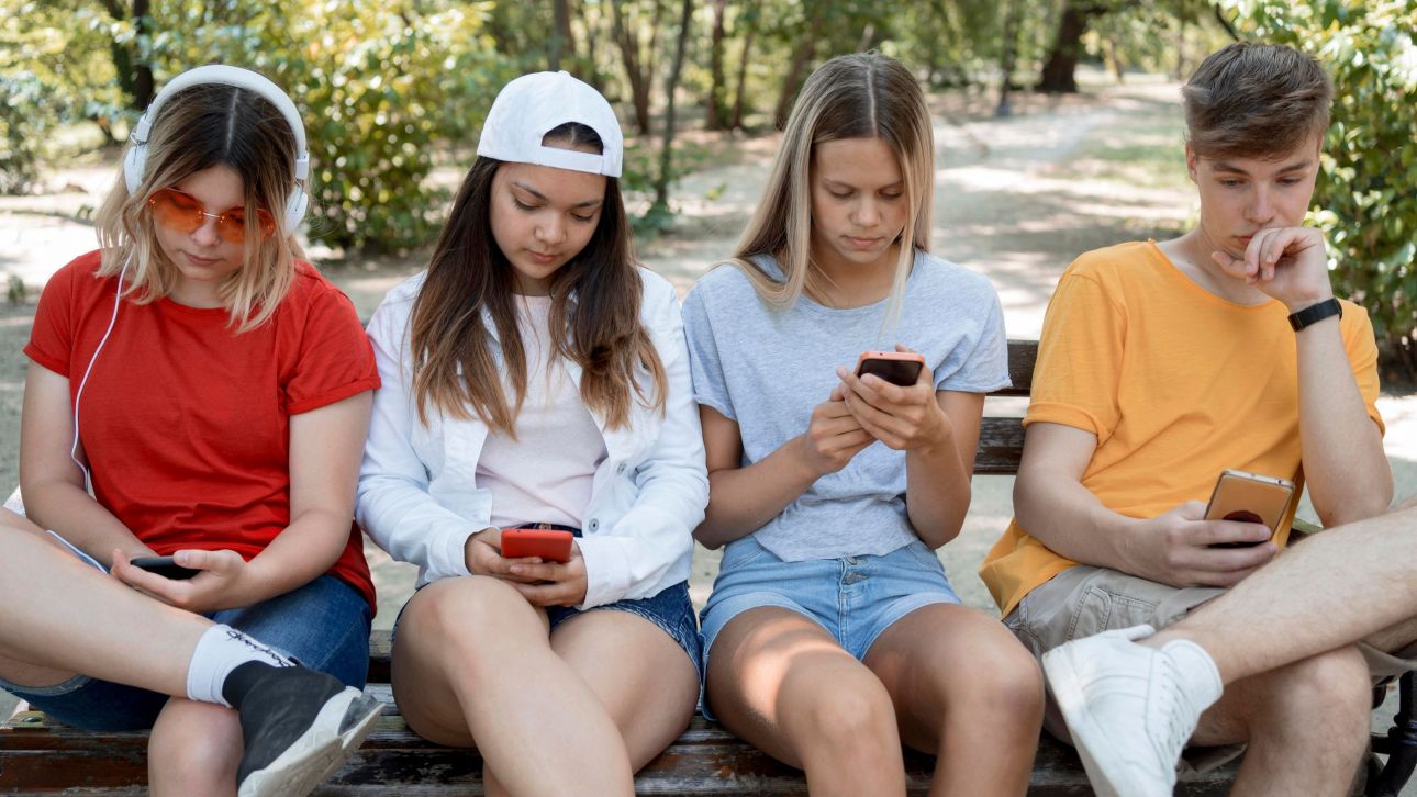 Αυστραλία: Φρένο στους ανηλίκους για τα σόσιαλ μίντια – «Είναι ζήτημα αξιών»