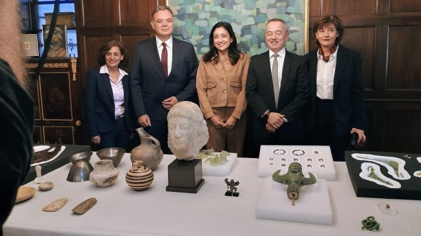 Επαναπατρίζονται στην Ελλάδα από τη Νέα Υόρκη 29 αρχαιότητες