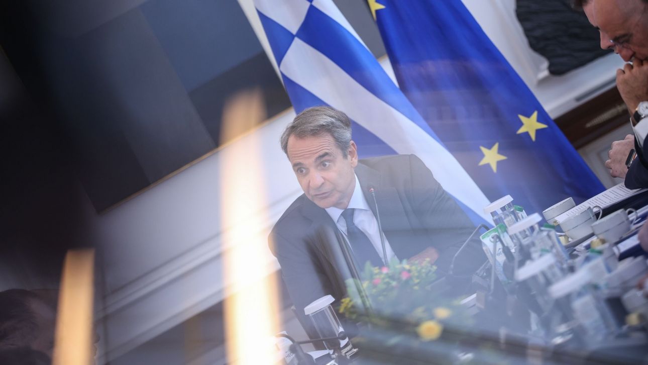 Τα «ύποπτα» σενάρια ενός προαναγγελθέντος ανασχηματισμού – Γιατί εμπλέκουν κορυφαίους υπουργούς Τα «ύποπτα» σενάρια ενός προαναγγελθέντος ανασχηματισμού – Γιατί εμπλέκουν κορυφαίους υπουργούς