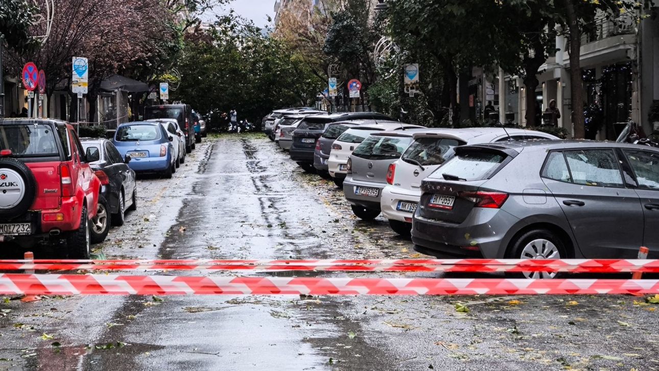 Κύμα κακοκαιρίας από τη Δευτέρα: «Βουτιά» έως 8 βαθμούς κάνει ο υδράργυρος – Πού θα «χτυπήσει» Κύμα κακοκαιρίας από τη Δευτέρα: «Βουτιά» έως 8 βαθμούς κάνει ο υδράργυρος – Πού θα «χτυπήσει»