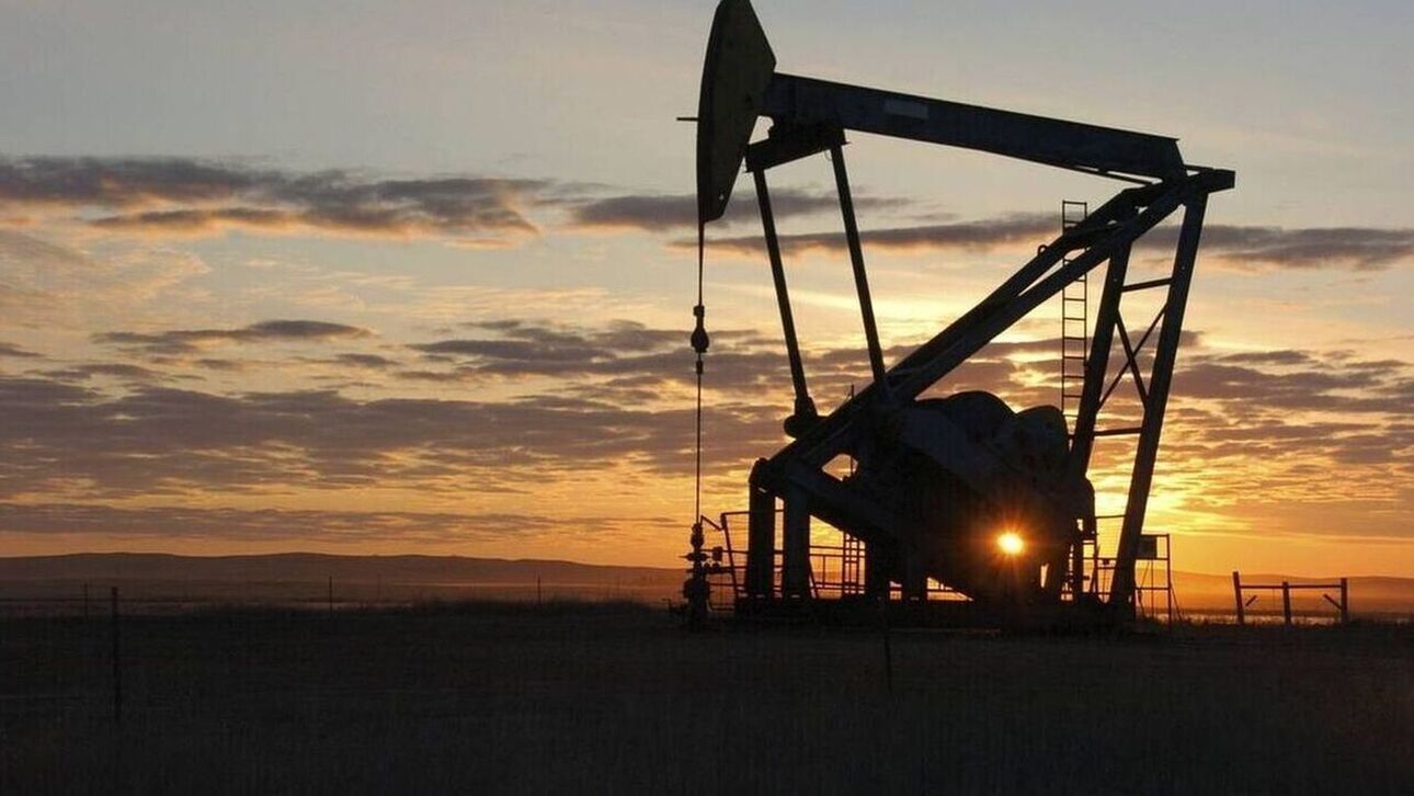 Η απόφαση του OPEC+ για την παραγωγή πετρελαίου ανεβάζει τις τιμές Η απόφαση του OPEC+ για την παραγωγή πετρελαίου ανεβάζει τις τιμές