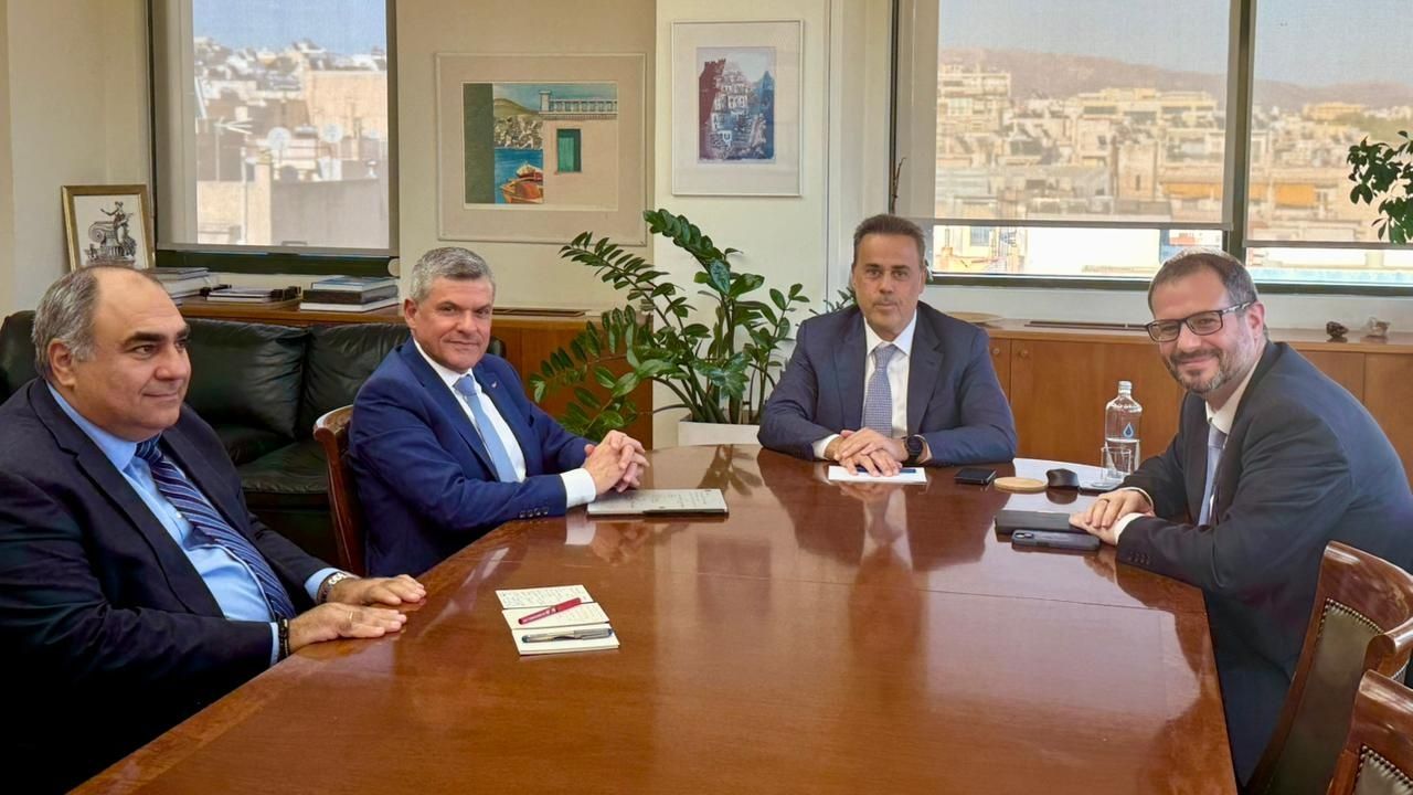 Συνάντηση Παπασταύρου με τον Κύπριο ομόλογό του για την ηλεκτρική διασύνδεση – Τι συζητήθηκε Συνάντηση Παπασταύρου με τον Κύπριο ομόλογό του για την ηλεκτρική διασύνδεση – Τι συζητήθηκε