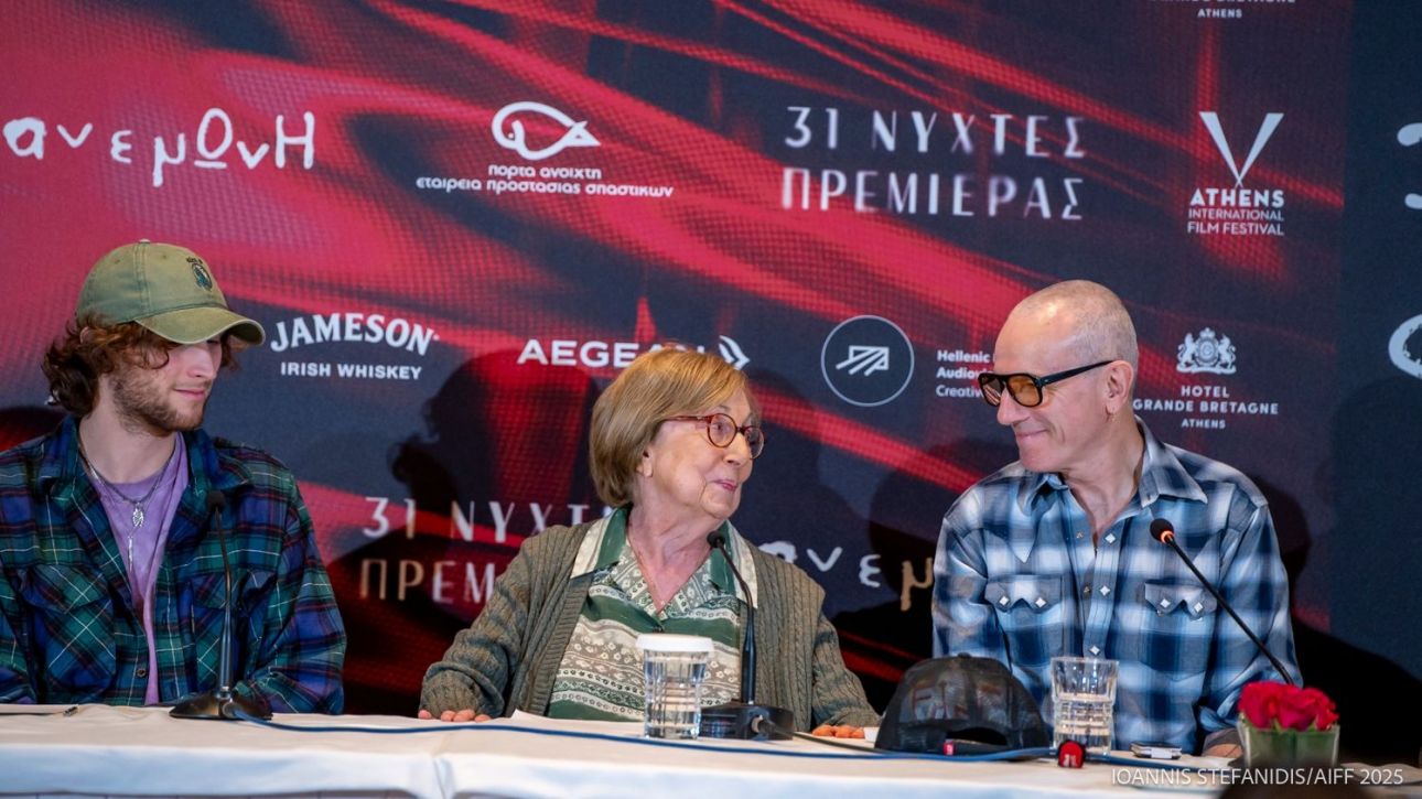 Ο Ντάνιελ Ντέι-Λιούις στην Αθήνα: «Ζω ήσυχα αλλά δεν είμαι κάτοικος σπηλαίων» Ο Ντάνιελ Ντέι-Λιούις στην Αθήνα: «Ζω ήσυχα αλλά δεν είμαι κάτοικος σπηλαίων»