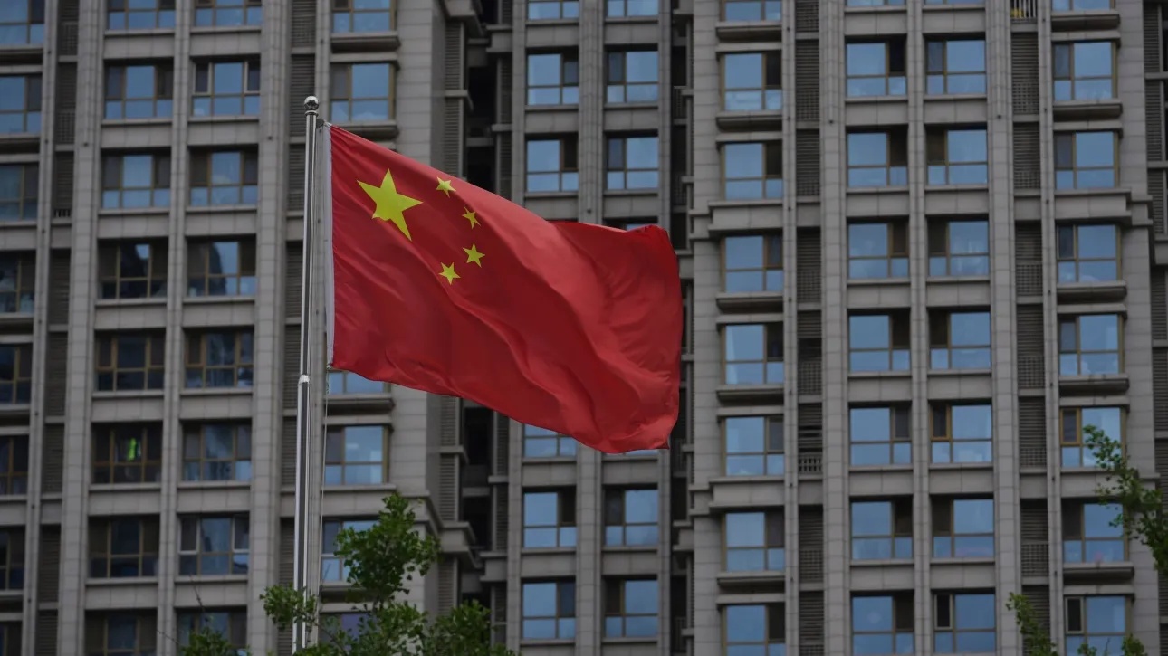 &Pi;&rho;ώ&tau;&eta; &alpha;&nu;&tau;ί&delta;&rho;&alpha;&sigma;&eta; &alpha;&pi;ό Kί&nu;&alpha;: &laquo;&Omicron;&iota; &Eta;&Pi;&Alpha; &nu;&alpha; &alpha;&pi;&epsilon;&lambda;&epsilon;&upsilon;&theta;&epsilon;&rho;ώ&sigma;&omicron;&upsilon;&nu; &tau;&omicron;&nu; &Mu;&alpha;&delta;&omicron;ύ&rho;&omicron; - &Pi;&alpha;&rho;&alpha;&beta;&iota;ά&zeta;&omicron;&upsilon;&nu; &tau;&omicron; &delta;&iota;&epsilon;&theta;&nu;έ&sigmaf; &delta;ί&kappa;&alpha;&iota;&omicron;&raquo;