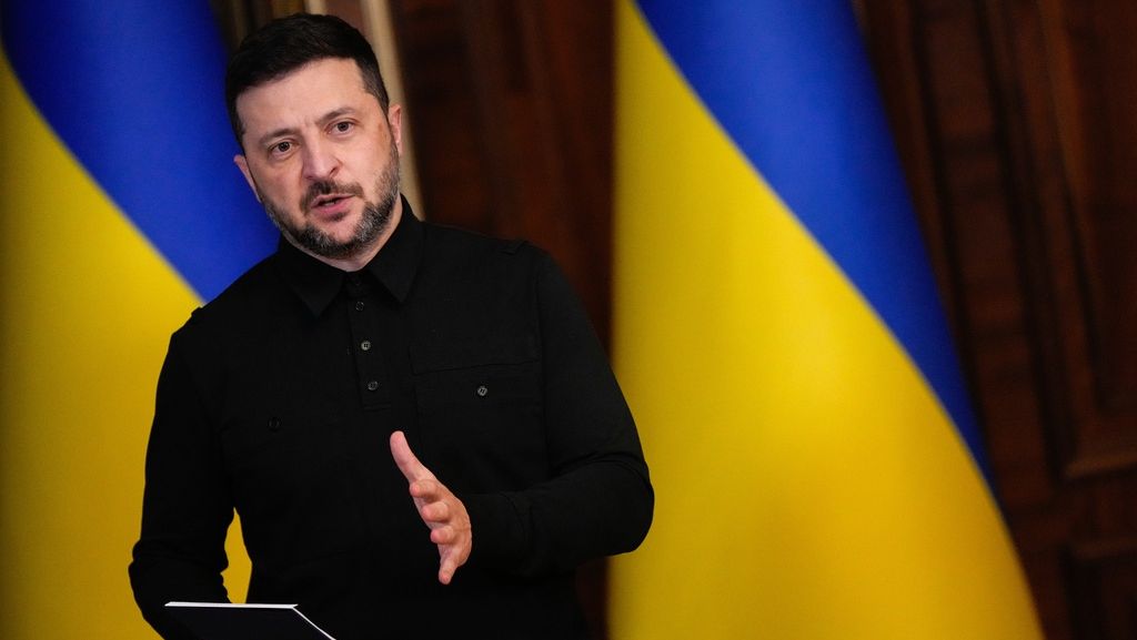 &Zeta;&epsilon;&lambda;έ&nu;&sigma;&kappa;&iota;: &Pi;&rho;ώ&tau;&eta; &pi;&alpha;&rho;ά&delta;&omicron;&sigma;&eta; &alpha;&mu;&epsilon;&rho;&iota;&kappa;&alpha;&nu;&iota;&kappa;&omicron;ύ LNG &sigma;&tau;&eta;&nu; &Omicron;&upsilon;&kappa;&rho;&alpha;&nu;ί&alpha; - &Epsilon;ί&mu;&alpha;&iota; &epsilon;&upsilon;&gamma;&nu;ώ&mu;&omega;&nu; &sigma;&epsilon; &Epsilon;&lambda;&lambda;ά&delta;&alpha; &kappa;&alpha;&iota; &Epsilon;&Epsilon;