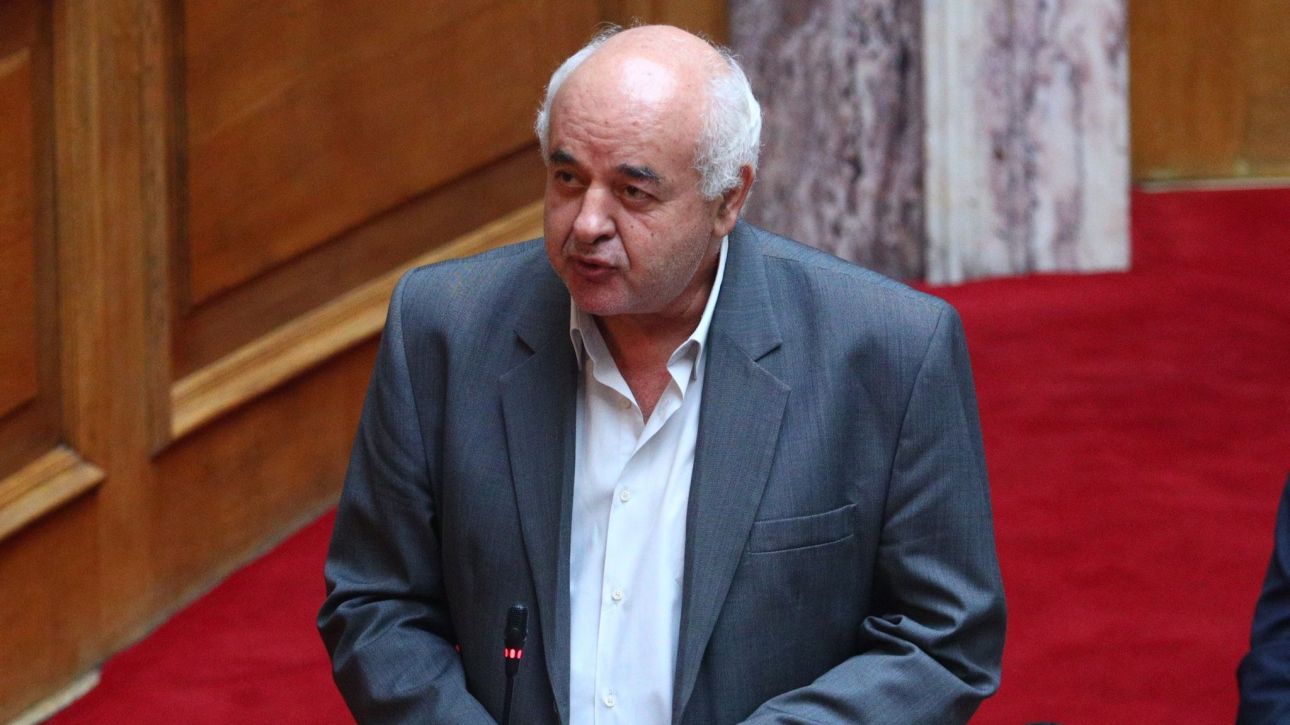 Αίτημα για ονομαστική ψηφοφορία στην τροπολογία για τον Άγνωστο Στρατιώτη κατέθεσε το ΚΚΕ Αίτημα για ονομαστική ψηφοφορία στην τροπολογία για τον Άγνωστο Στρατιώτη κατέθεσε το ΚΚΕ