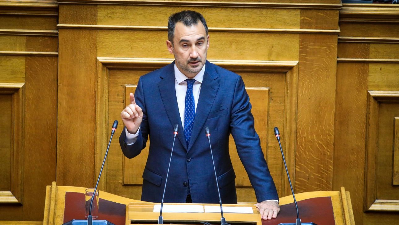 Χαρίτσης για τροπολογία: Αποσύρετέ την ή τολμήστε να την εφαρμόσετε Χαρίτσης για τροπολογία: Αποσύρετέ την ή τολμήστε να την εφαρμόσετε
