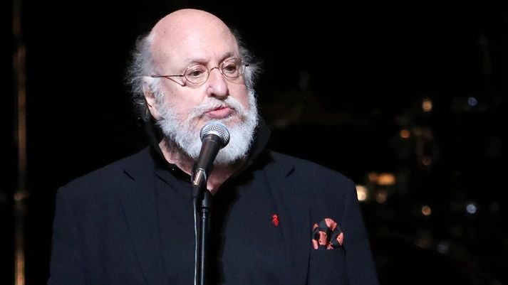 Από την οδό Μπουμπουλίνας στη σκηνή: Ο Σαββόπουλος που δεν λύγισε ποτέ