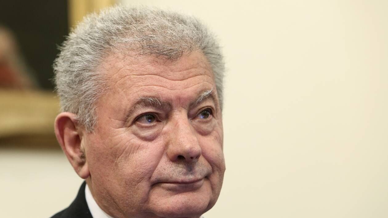 Κατάθεση γιου Βαλυράκη: Ο πατέρας μου είχε τραύματα στα χέρια δέχθηκε επίθεση, κάλυψε το κεφάλι του