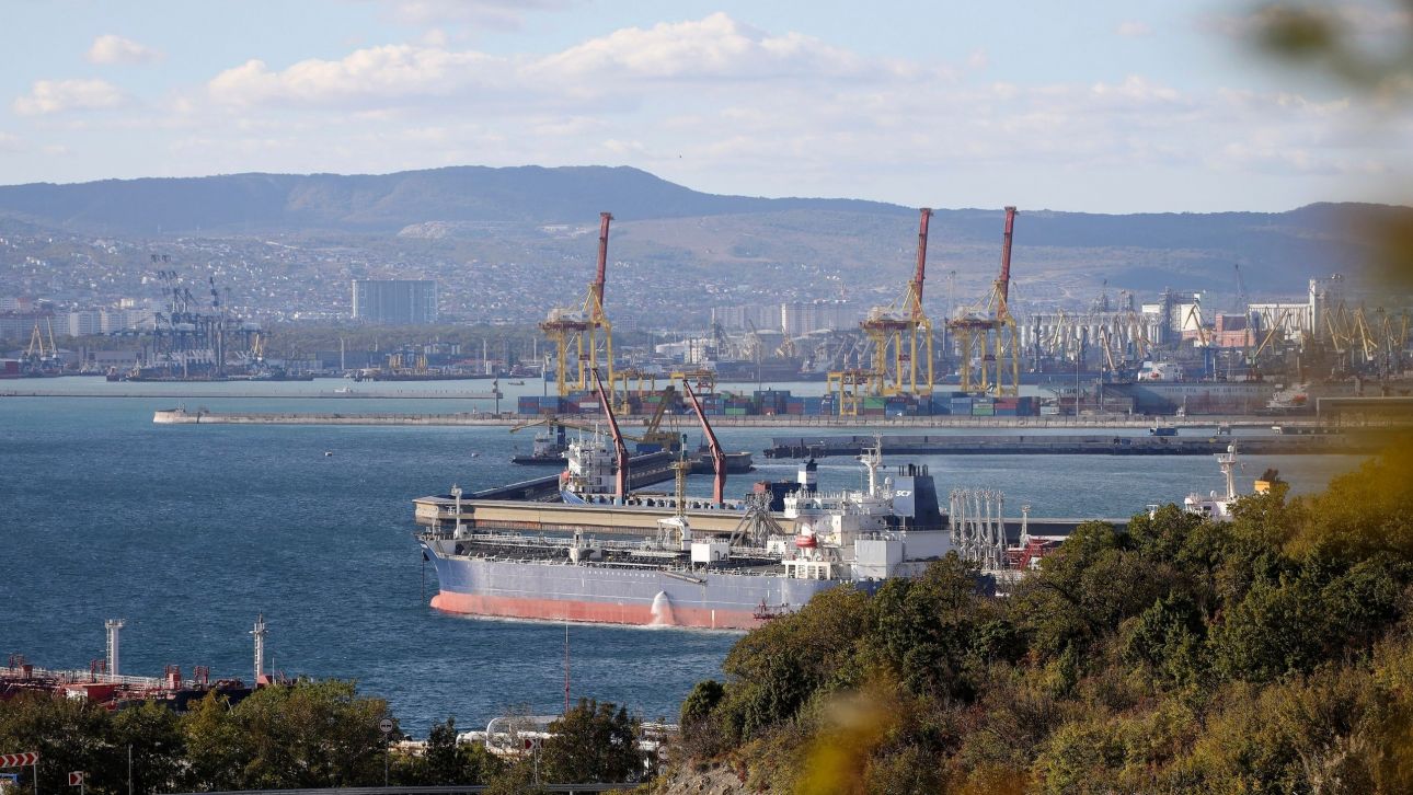 Τεράστιο πλήγμα στη Μόσχα από τις κυρώσεις Τραμπ στο ρωσικό πετρέλαιο – Μειώνει εισαγωγές η Ινδία Τεράστιο πλήγμα στη Μόσχα από τις κυρώσεις Τραμπ στο ρωσικό πετρέλαιο – Μειώνει εισαγωγές η Ινδία
