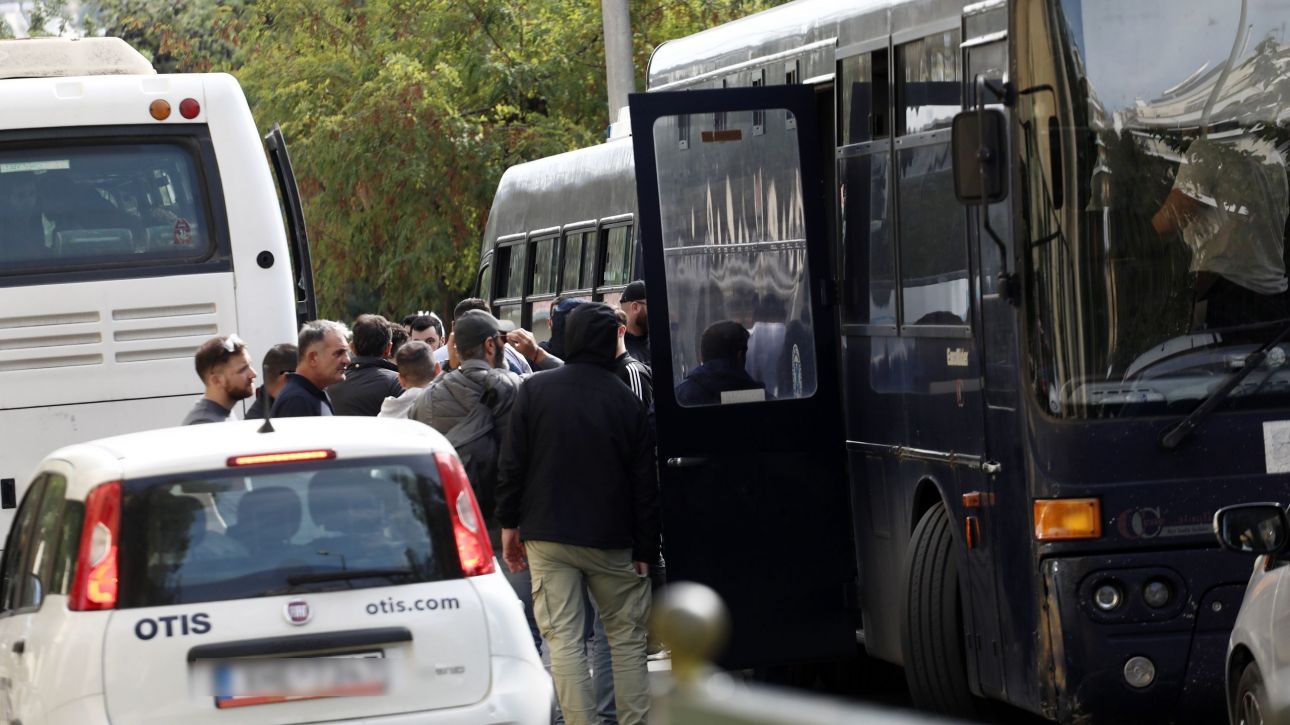ΟΠΕΚΕΠΕ: Ελεύθεροι με περιοριστικούς όρους οι 11 κατηγορούμενοι για τις παράνομες επιδοτήσεις ΟΠΕΚΕΠΕ: Ελεύθεροι με περιοριστικούς όρους οι 11 κατηγορούμενοι για τις παράνομες επιδοτήσεις