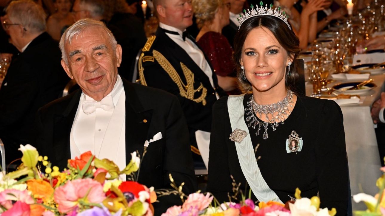 Έκθεση στη Στοκχόλμη με δημιουργίες που φορέθηκαν σε επίσημες τελετές του παλατιού