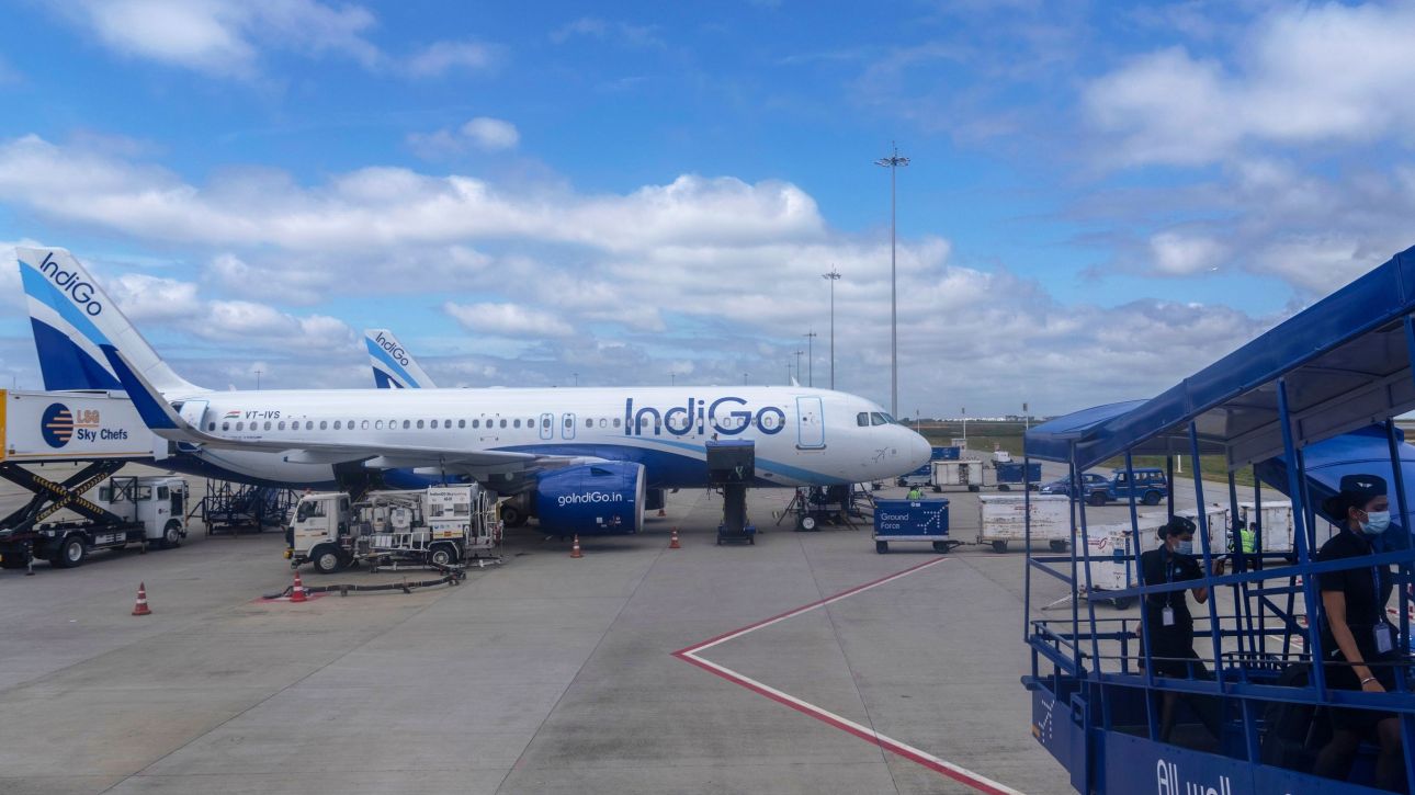 Ινδία και Κίνα επαναλαμβάνουν τις απευθείας πτήσεις καθώς βελτιώνονται οι σχέσεις τους