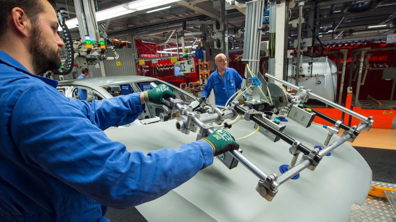 Γερμανία: Αυξάνεται ο κατώτατος μισθός – Διαμορφώνεται στα 13,90 ευρώ την ώρα Γερμανία: Αυξάνεται ο κατώτατος μισθός – Διαμορφώνεται στα 13,90 ευρώ την ώρα