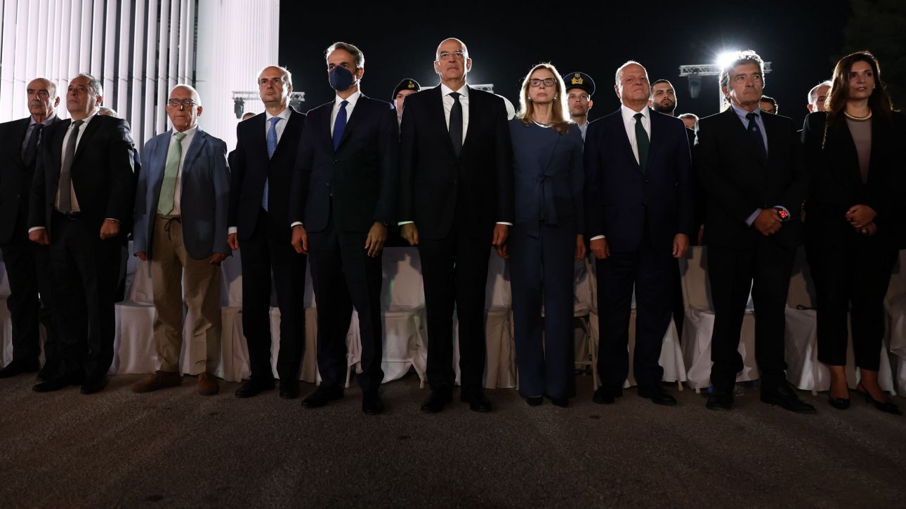 Μητσοτάκης για Άγνωστο Στρατιώτη: «Θα αποκτήσει νέα μορφή» – Δένδιας: «Σύντομα ο διαγωνισμός» Μητσοτάκης για Άγνωστο Στρατιώτη: «Θα αποκτήσει νέα μορφή» – Δένδιας: «Σύντομα ο διαγωνισμός»