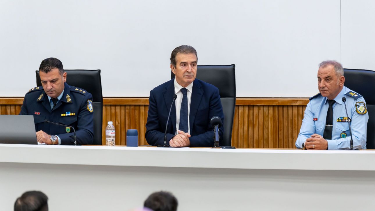 Χρυσοχοΐδης: Εφαρμόζουμε στρατηγικό σχέδιο για τη μείωση των τροχαίων ατυχημάτων