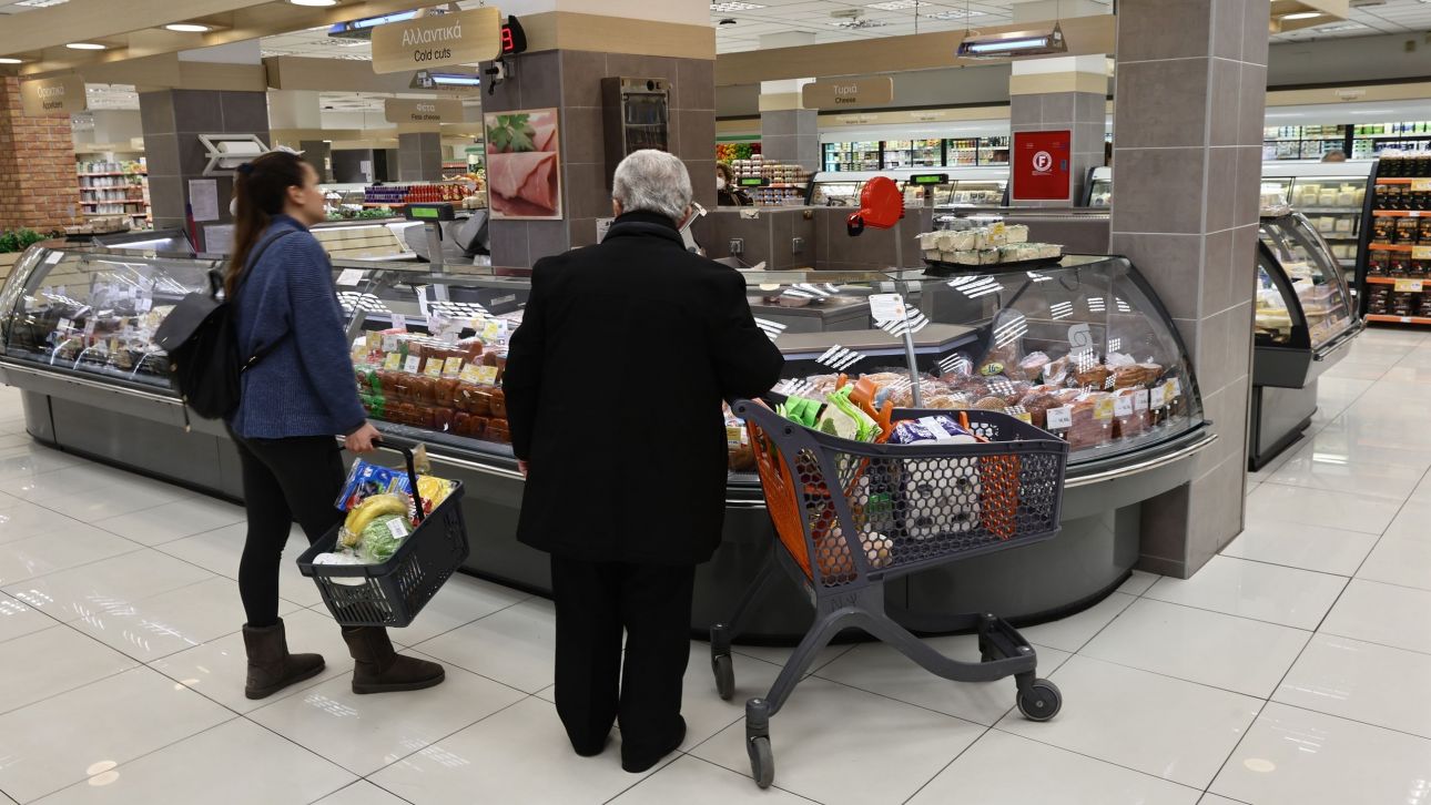 Μπαίνει και η τιμή παραγωγού στα νωπά τρόφιμα – Τι αλλάζει σε σούπερ μάρκετ, μανάβικα και κρεοπωλεία Μπαίνει και η τιμή παραγωγού στα νωπά τρόφιμα – Τι αλλάζει σε σούπερ μάρκετ, μανάβικα και κρεοπωλεία