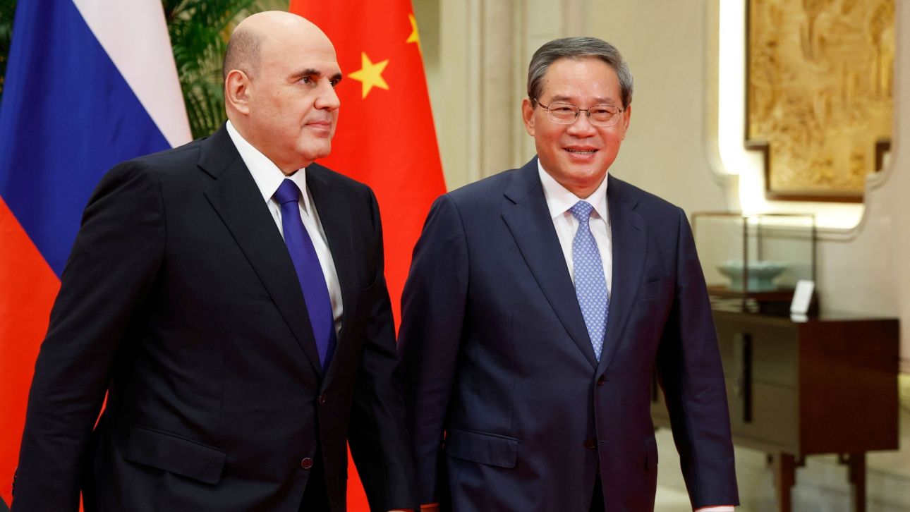 Στην Κίνα ο Ρώσος πρωθυπουργός για κρίσιμο κύκλο επαφών – Θα συναντηθεί με τον Σι