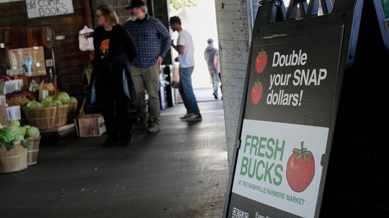 Τη μισή επισιτιστική βοήθεια θα λάβουν οι φτωχοί Αμερικανοί παρά τις δικαστικές αποφάσεις