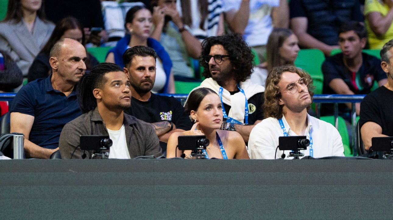 Hellenic Championship ATP 250: Στέφανος Τσιτσιπάς και Εμμανουήλ Καραλής παρακολουθούν μαζί Τζόκοβιτς