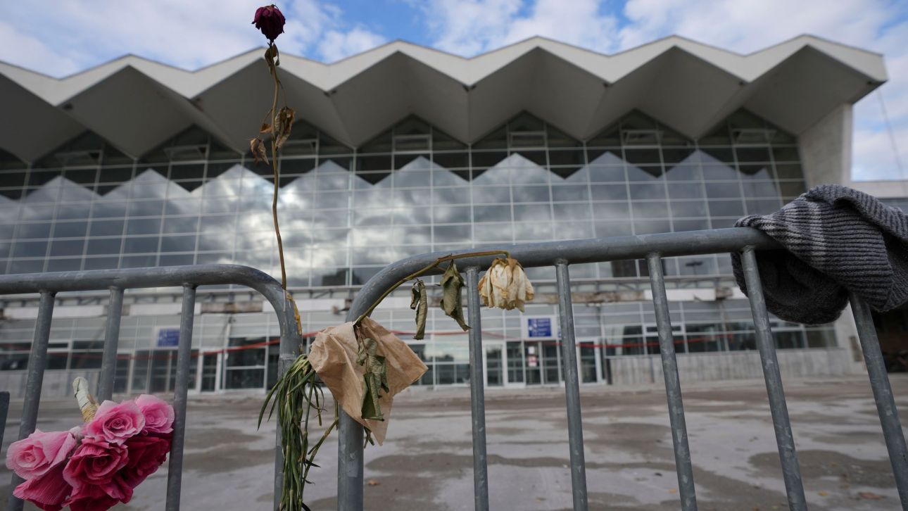 Σερβία: Ο ΟΗΕ καταγγέλλει αδράνεια της δικαιοσύνης ένα χρόνο μετά την τραγωδία του Νόβι Σαντ