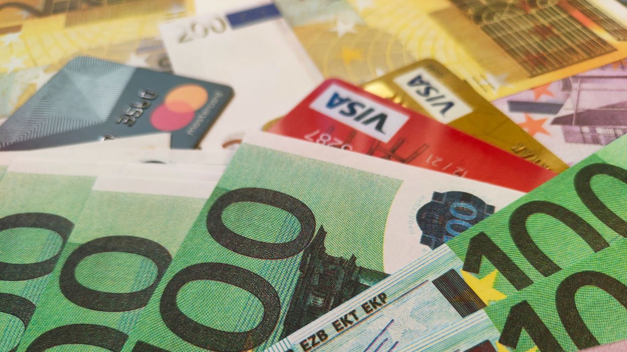 Τράπεζες: Ετοιμάζονται για δυνατό φίνις το 2025 με καθαρά κέρδη 2,5 δισ. ευρώ στο 9μηνο