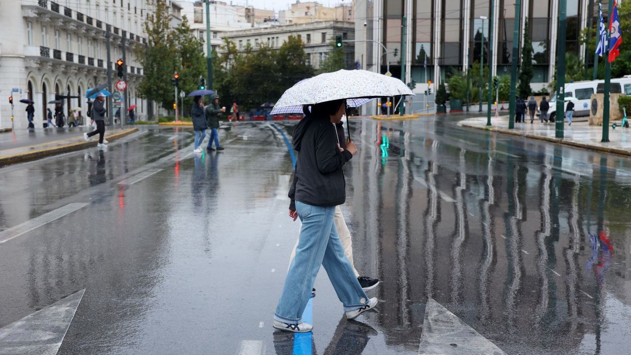 Σε κλοιό κακοκαιρίας η χώρα: Καμπανάκι για μεγάλη ύψη βροχής σε Άρτα, Ιόνιο, Λακωνία – Δείτε χάρτες