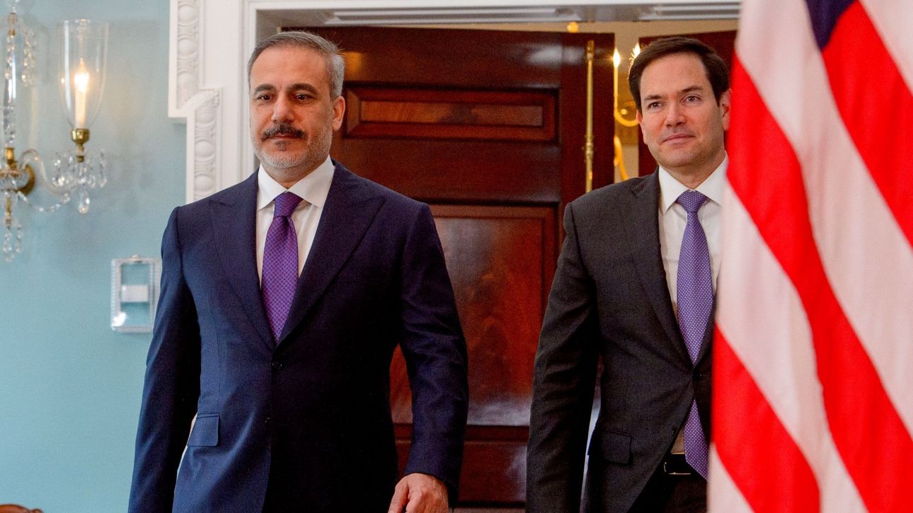 Ουάσινγκτον: Κρίσιμη τριμερής συνάντηση υπουργών Εξωτερικών ΗΠΑ, Τουρκίας και Συρίας