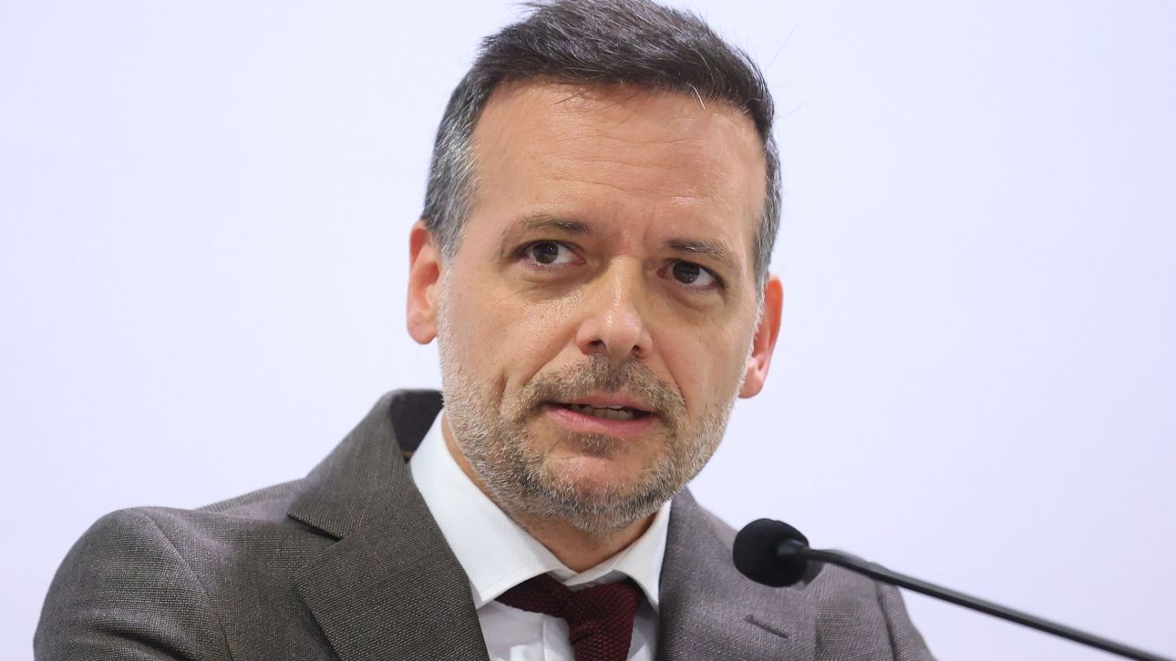 Πρόταση Δούκα από Βρυξέλλες για θεσμική συζήτηση στην Αθήνα την επέτειο της τραγωδίας των Τεμπών