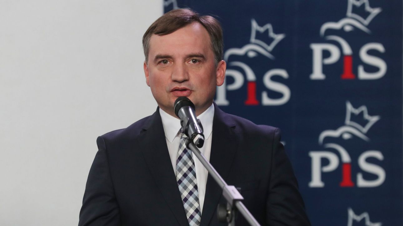 Πολωνία: Ο εισαγγελέας ζητά την σύλληψη του πρώην υπ. Δικαιοσύνης – Τον κατηγορεί για κατάχρηση