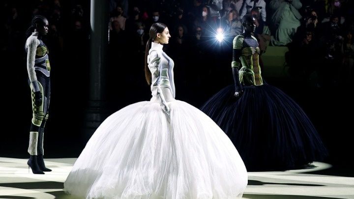 Ο Antonin Tron νέος διευθυντής δημιουργικού του Balmain