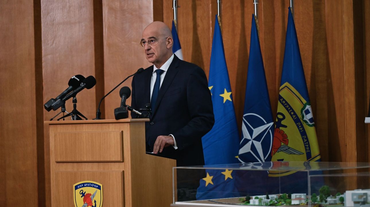 Στις ΗΠΑ ο Δένδιας: Επαφές με ερευνητικά κέντρα για drones, κυβερνοπόλεμο, πληροφοριακά συστήματα